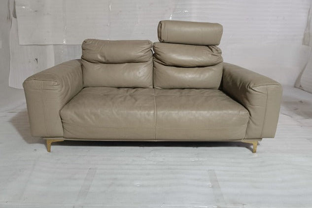 5620 - 2 SEATER - BLR WH