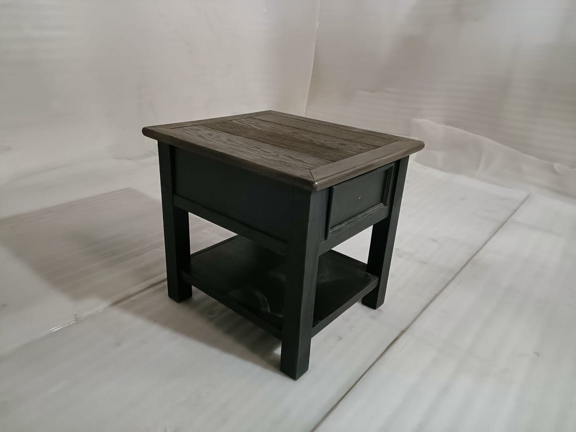 T736-3 - END TABLE - BLR WH