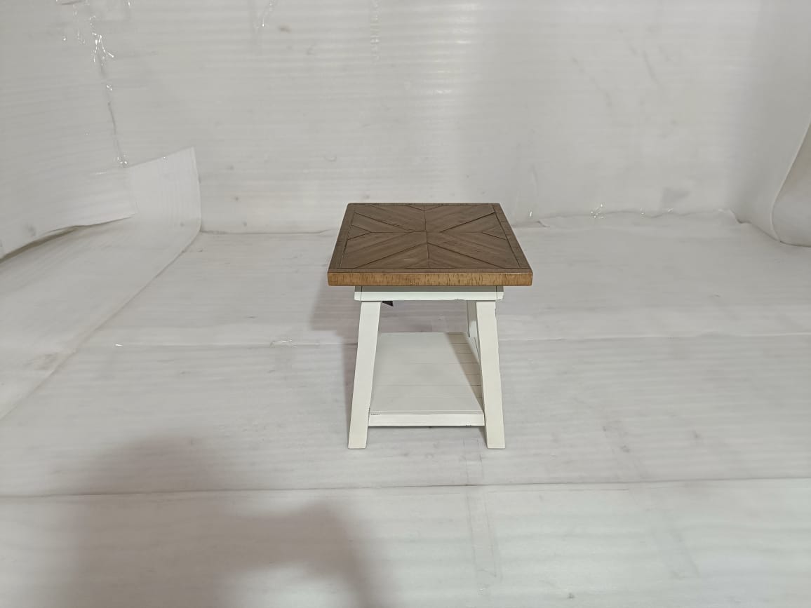 T640-3 - END TABLE - BLR WH