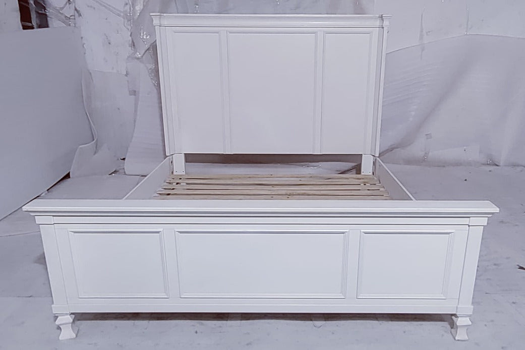 B672-56+58+97W1 - CAL KING PANEL BED - BLR WH
