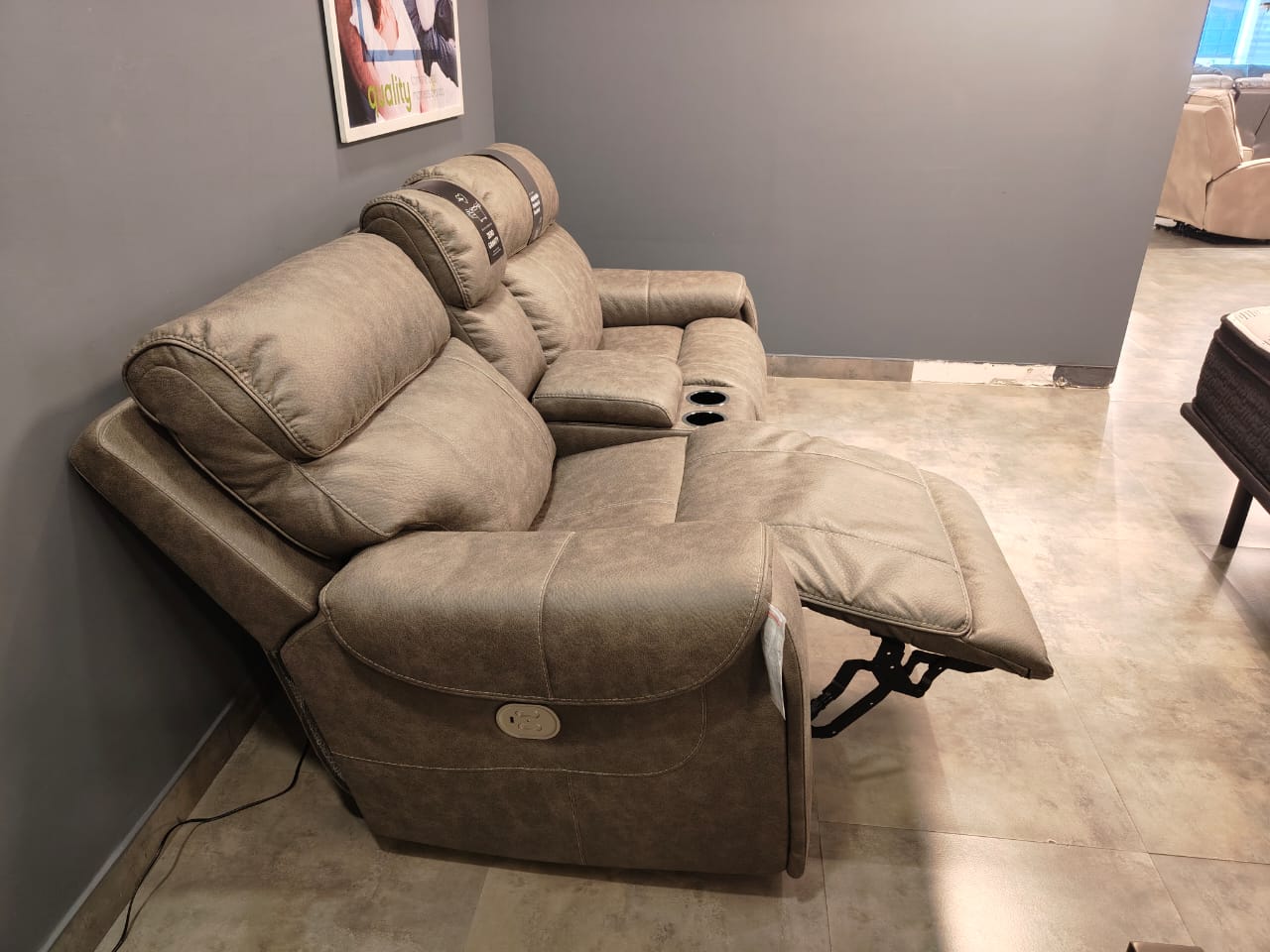 2350158/57/62 - 2 SEATER RECLINER(ELECTRIC) - BSK