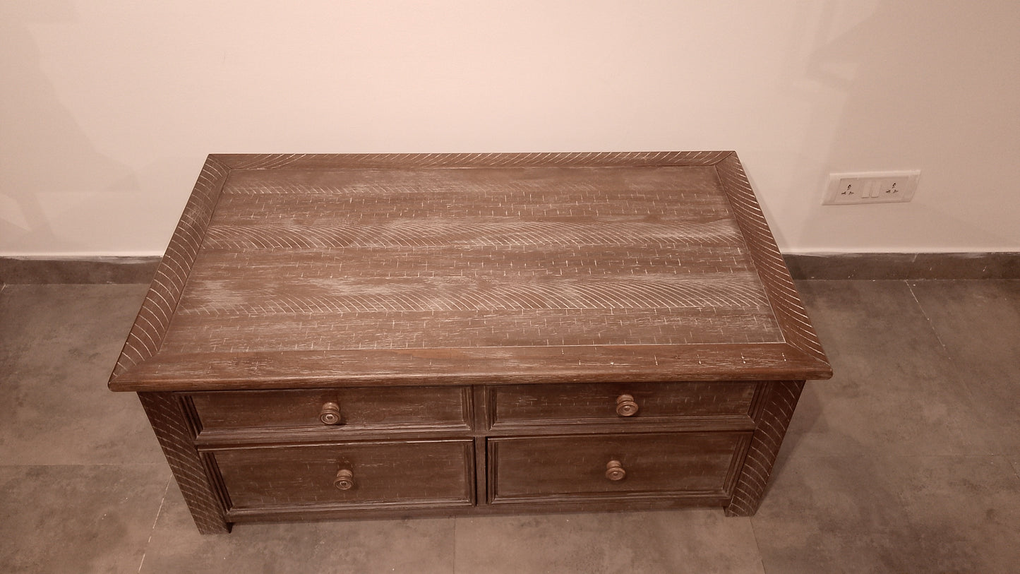 T648-20 - CENTER TABLE - BSK