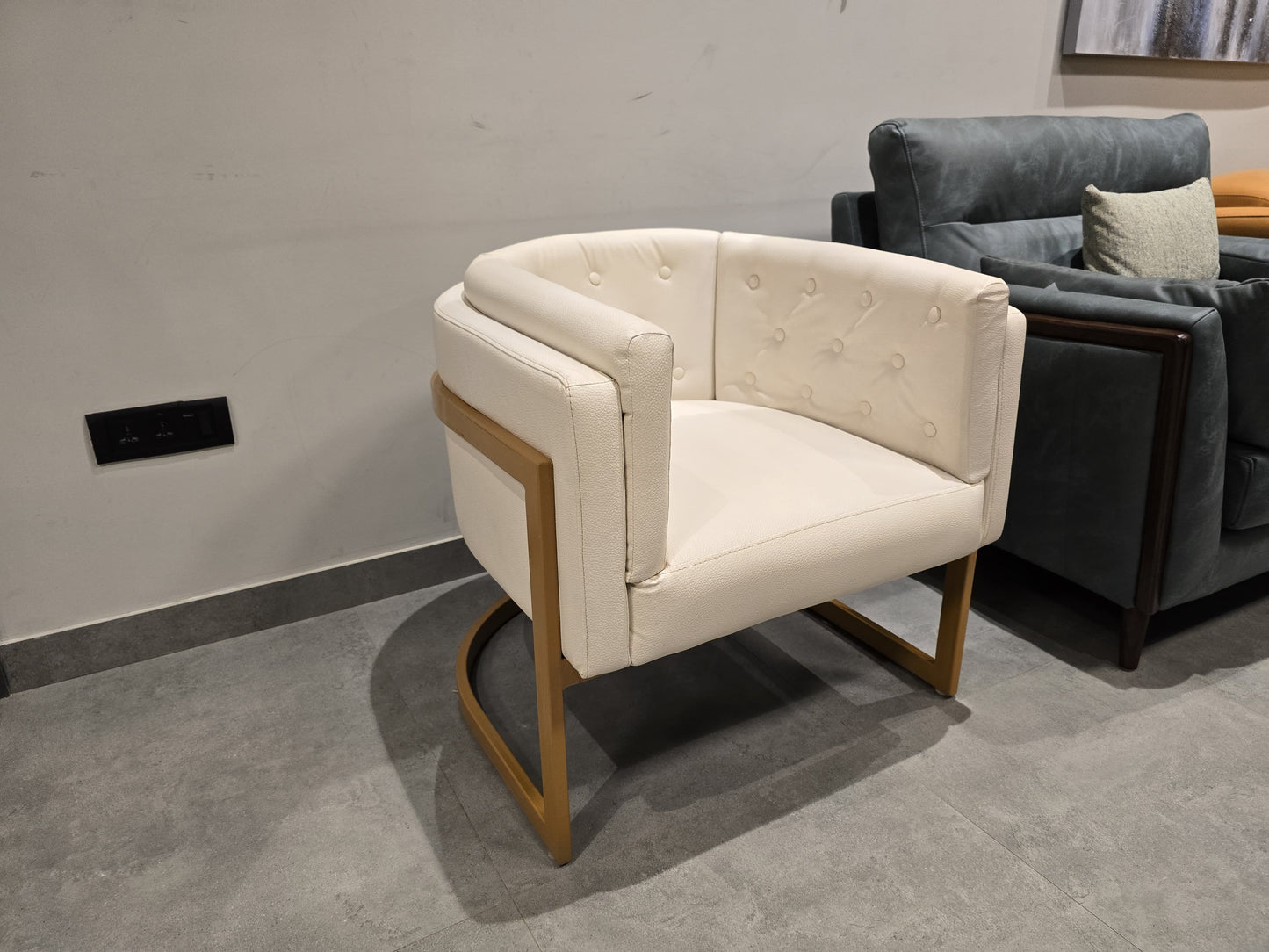 BOSS CHAIR - 1 SEATER - OUTLET