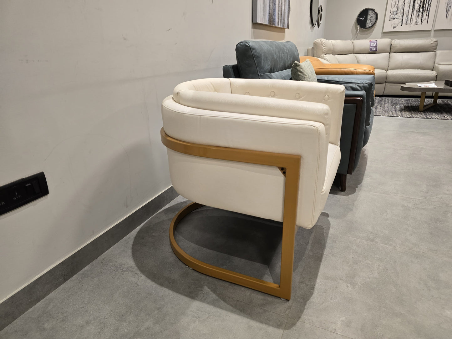 BOSS CHAIR - 1 SEATER - OUTLET
