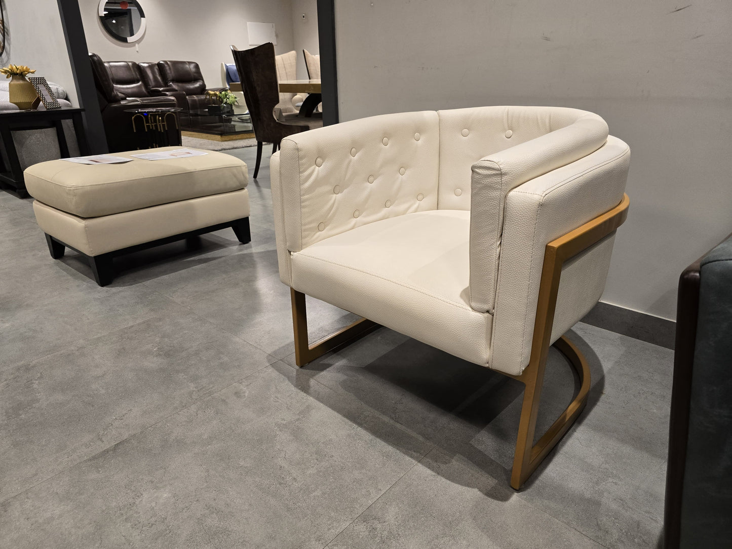 BOSS CHAIR - 1 SEATER - OUTLET