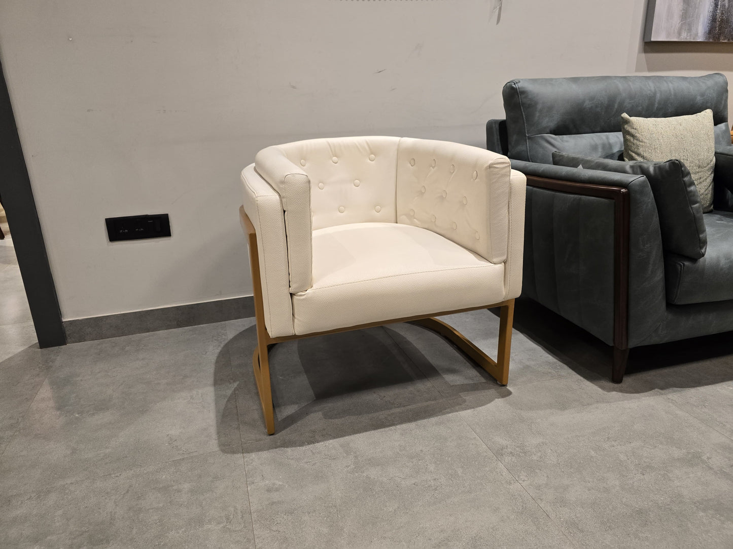 BOSS CHAIR - 1 SEATER - OUTLET