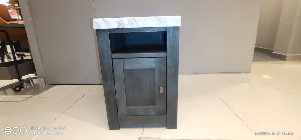 T450-3W9(1) - END TABLE - BH (S60059 - 23-05-2026 - MOHD MANSOOR - GB)