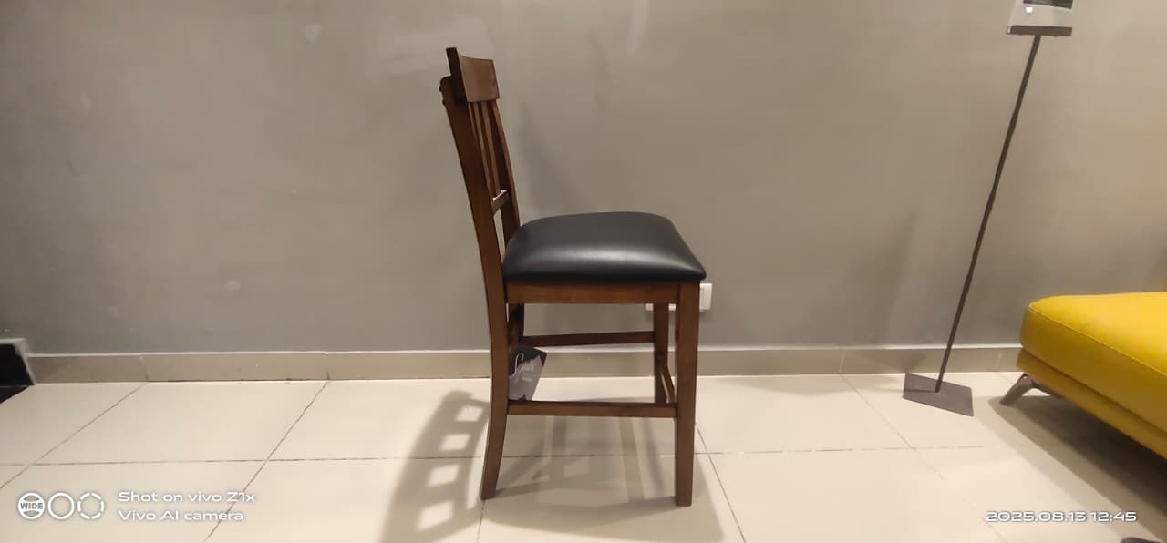 D594-124(4) - DINING CHAIR - BH