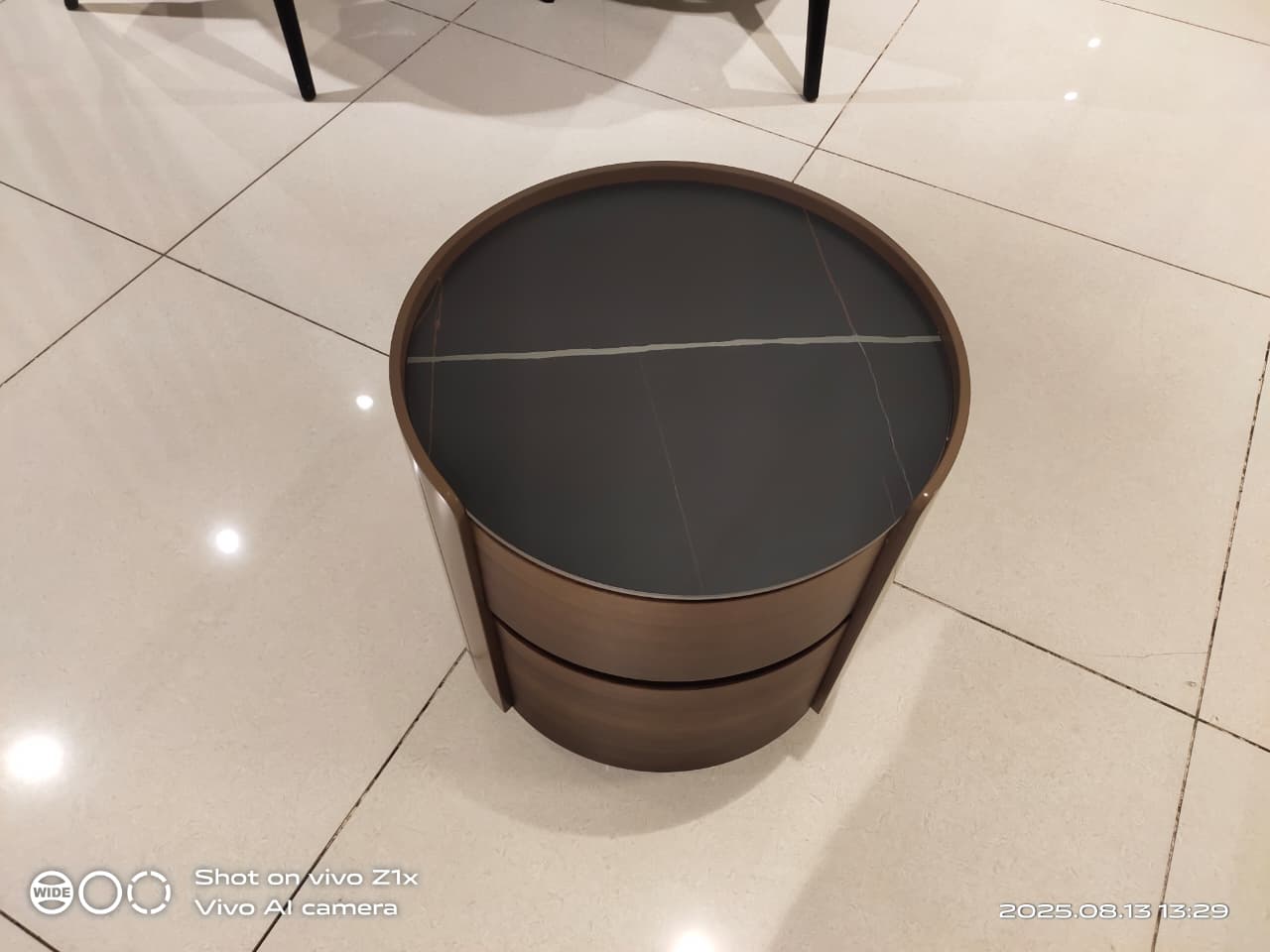 6079(1) - NIGHTSTAND - BH