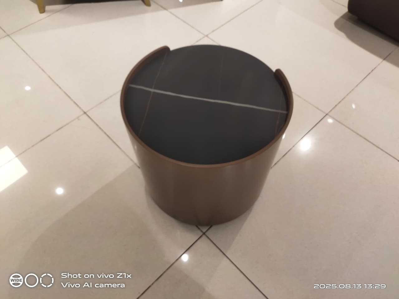 6079(1) - NIGHTSTAND - BH