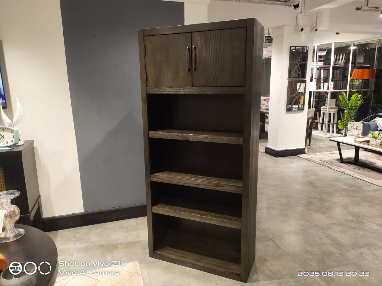 H467-17 - BOOKCASE - BH
