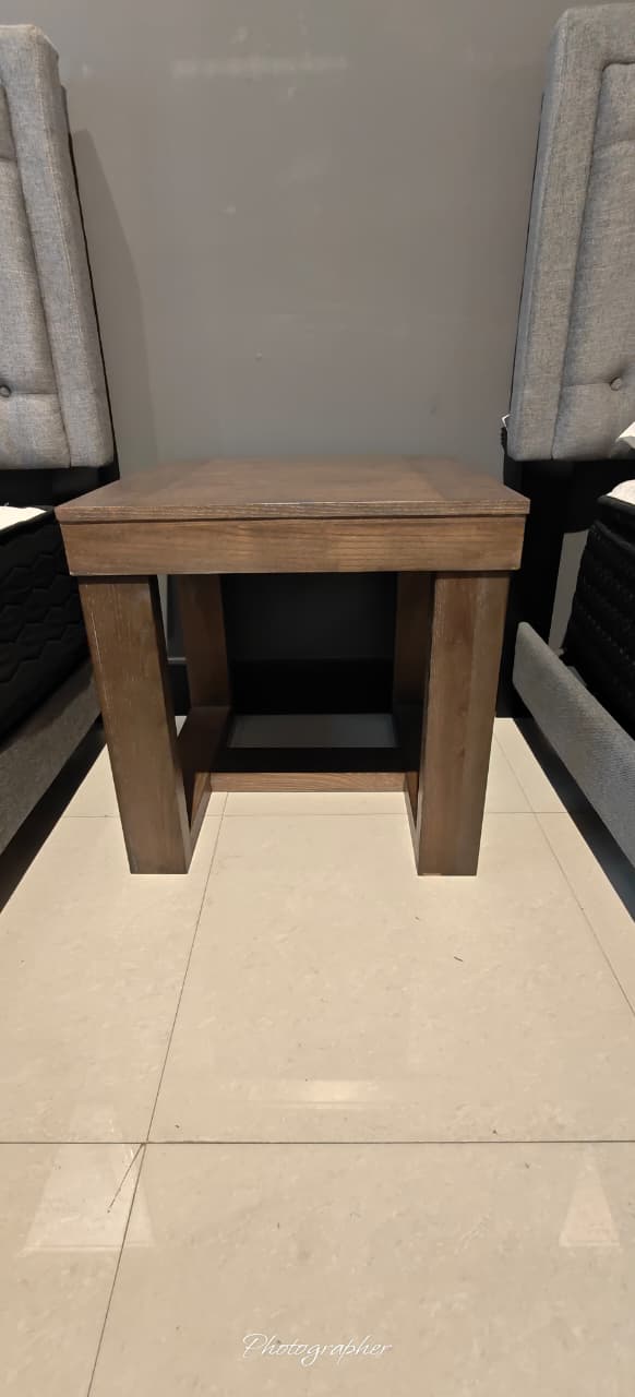 T471-2  - END TABLE - MDP