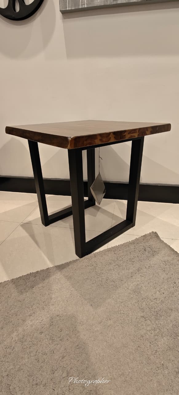 T855-2 - END TABLE  - MDP