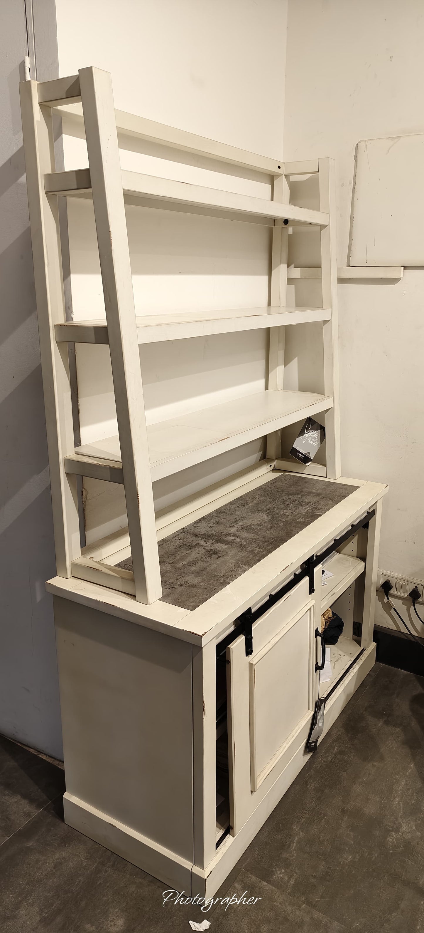 H642-40+49 - OFFICE DESK HUTCH - MDP