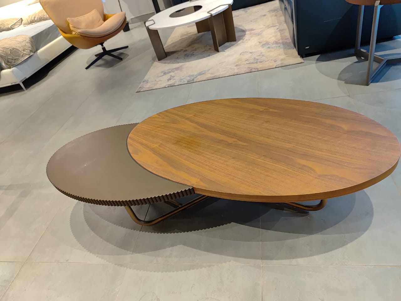 ROLF - CENTRE TABLE - BH