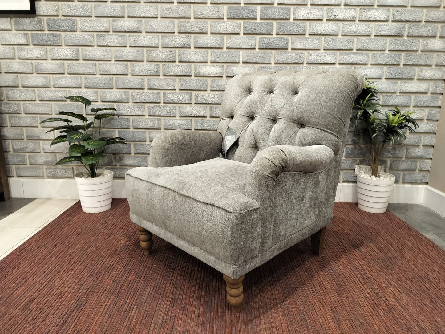 A3000200 - ACCENT CHAIR - MUM