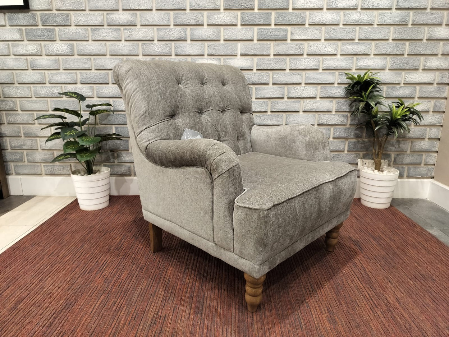 A3000200 - ACCENT CHAIR - MUM