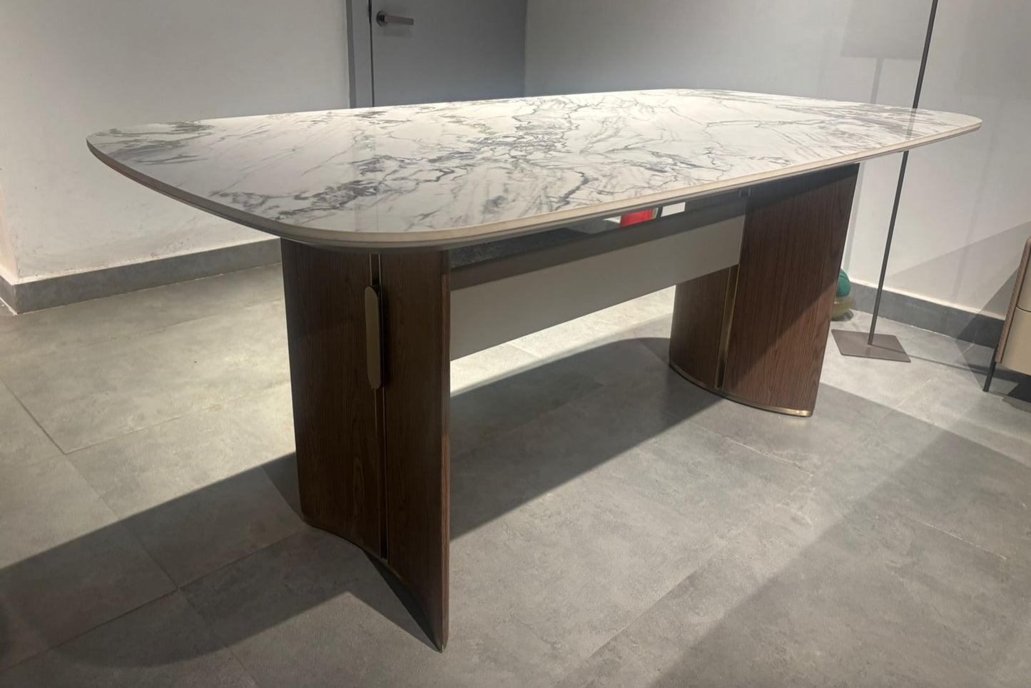 PT3018T-1 - DINING TABLE - WFD