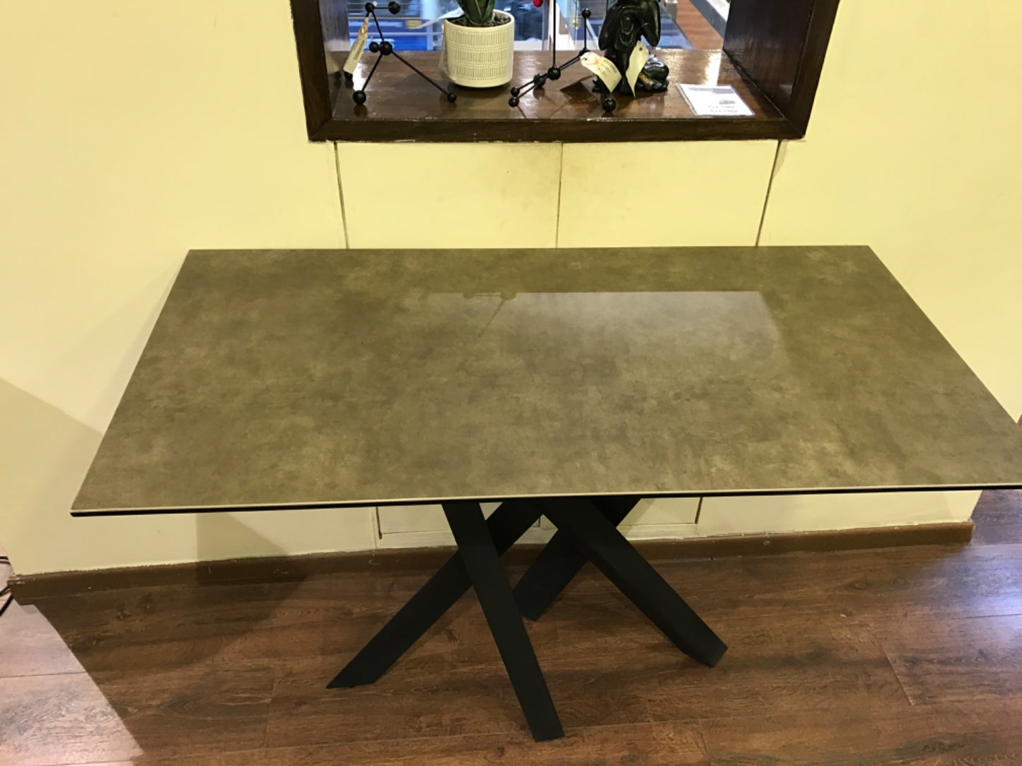 VC9625-BT - CONSOLE TABLE - BTM