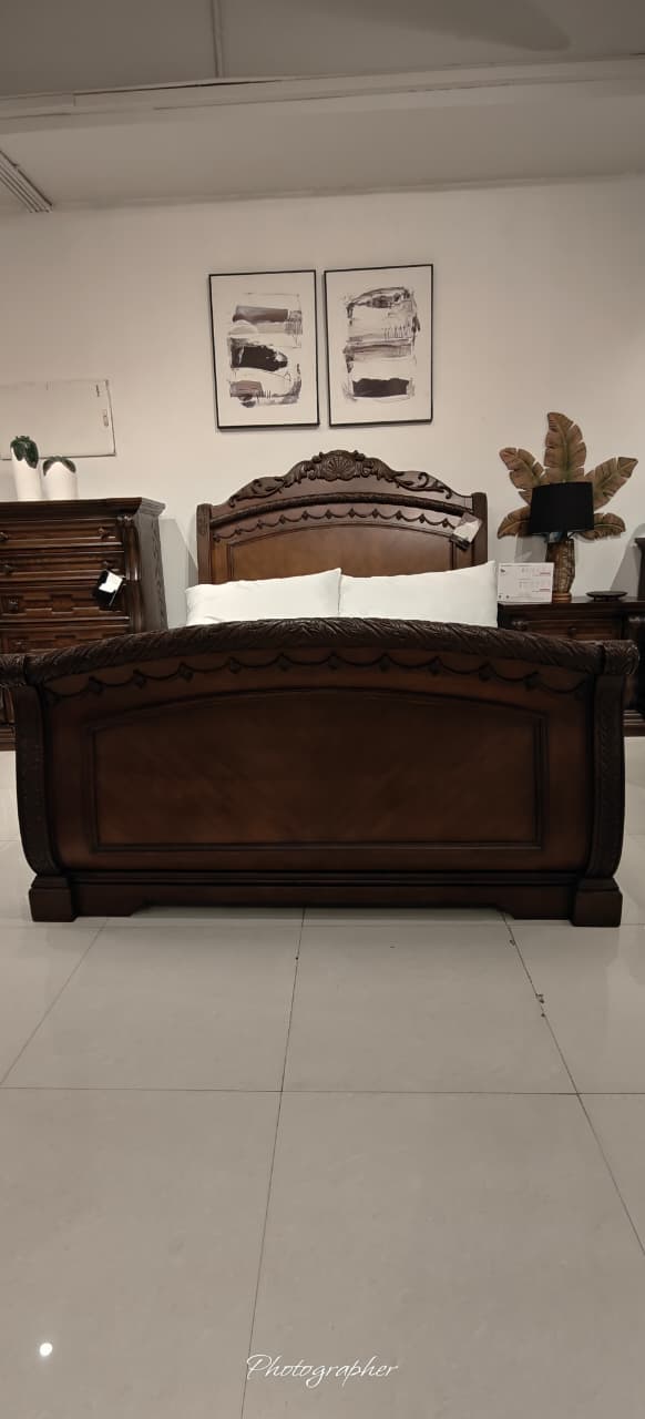 B553-74+75+77 - QUEEN SLEIGH BED - MDP