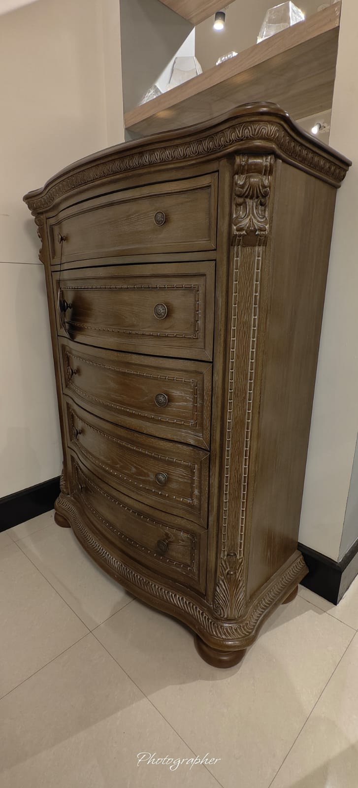 B803-46 - CHEST OF DRAWERS - MDP