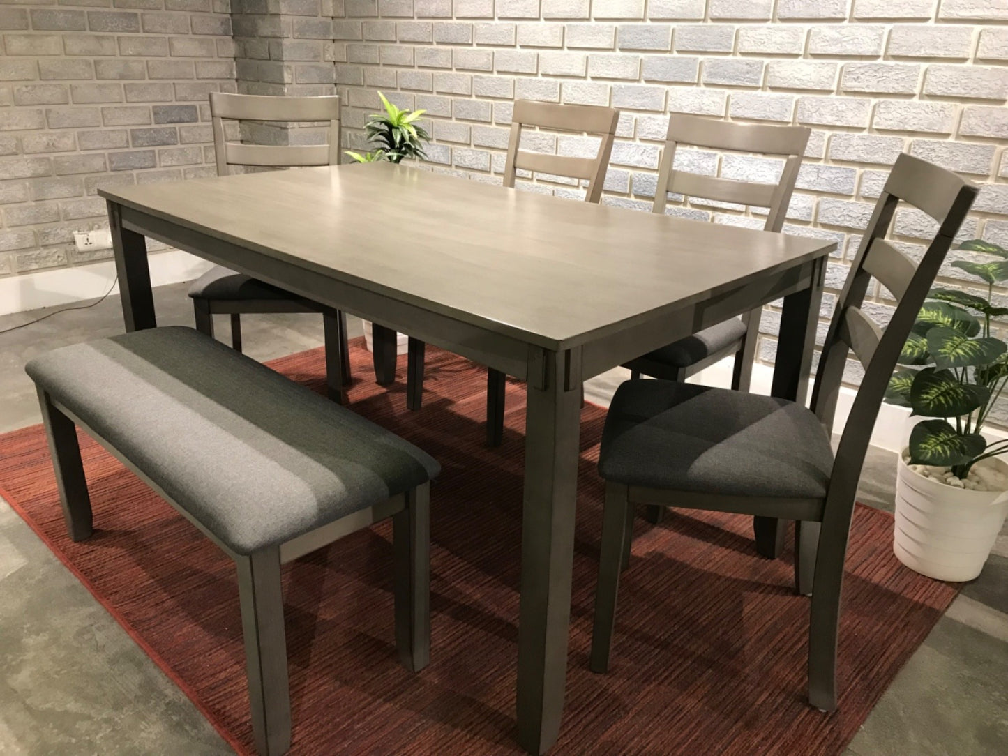 D383-325 - DINING SET - MUM