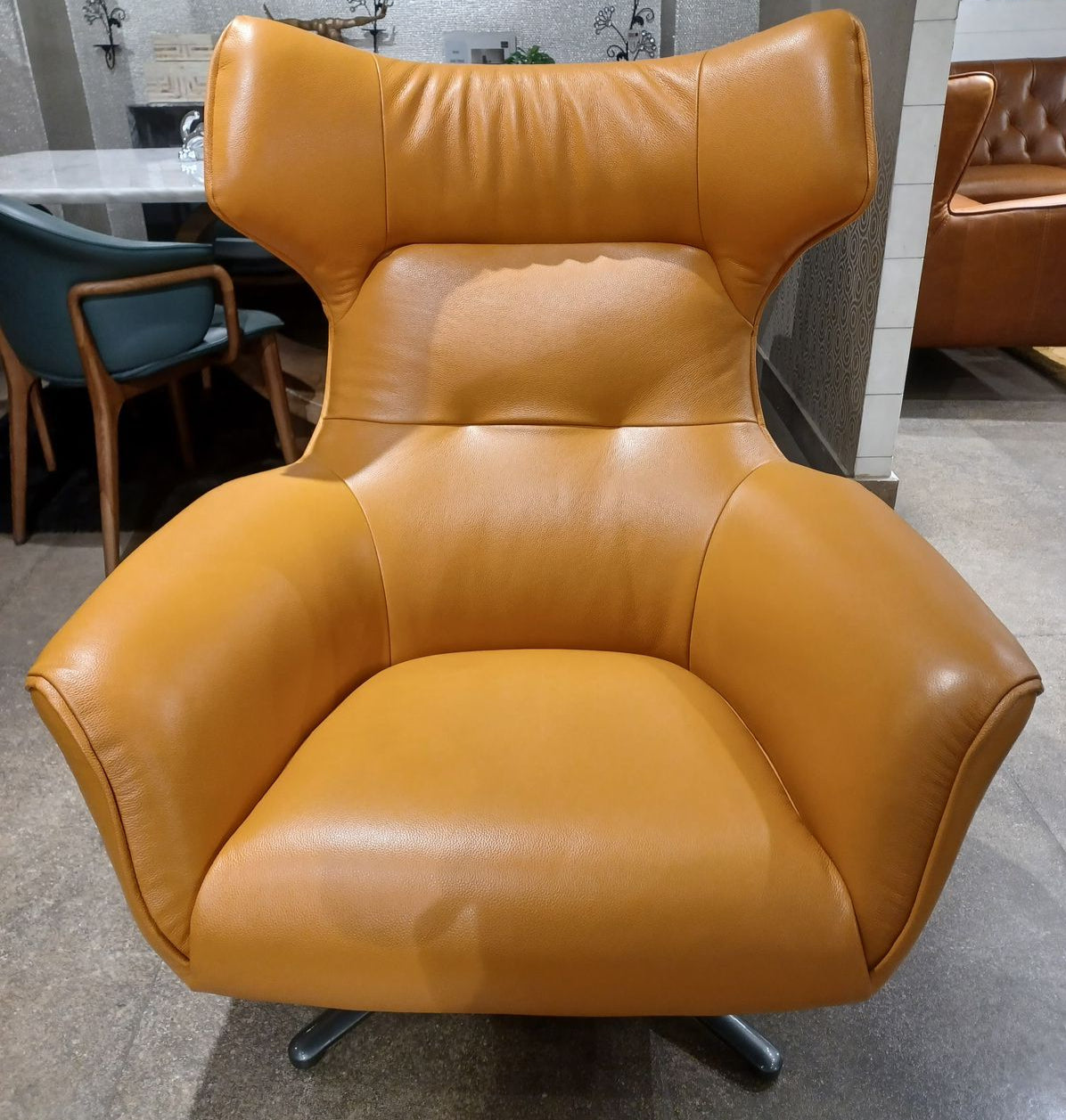 A1021(1) - ACCENT CHAIR - WFD