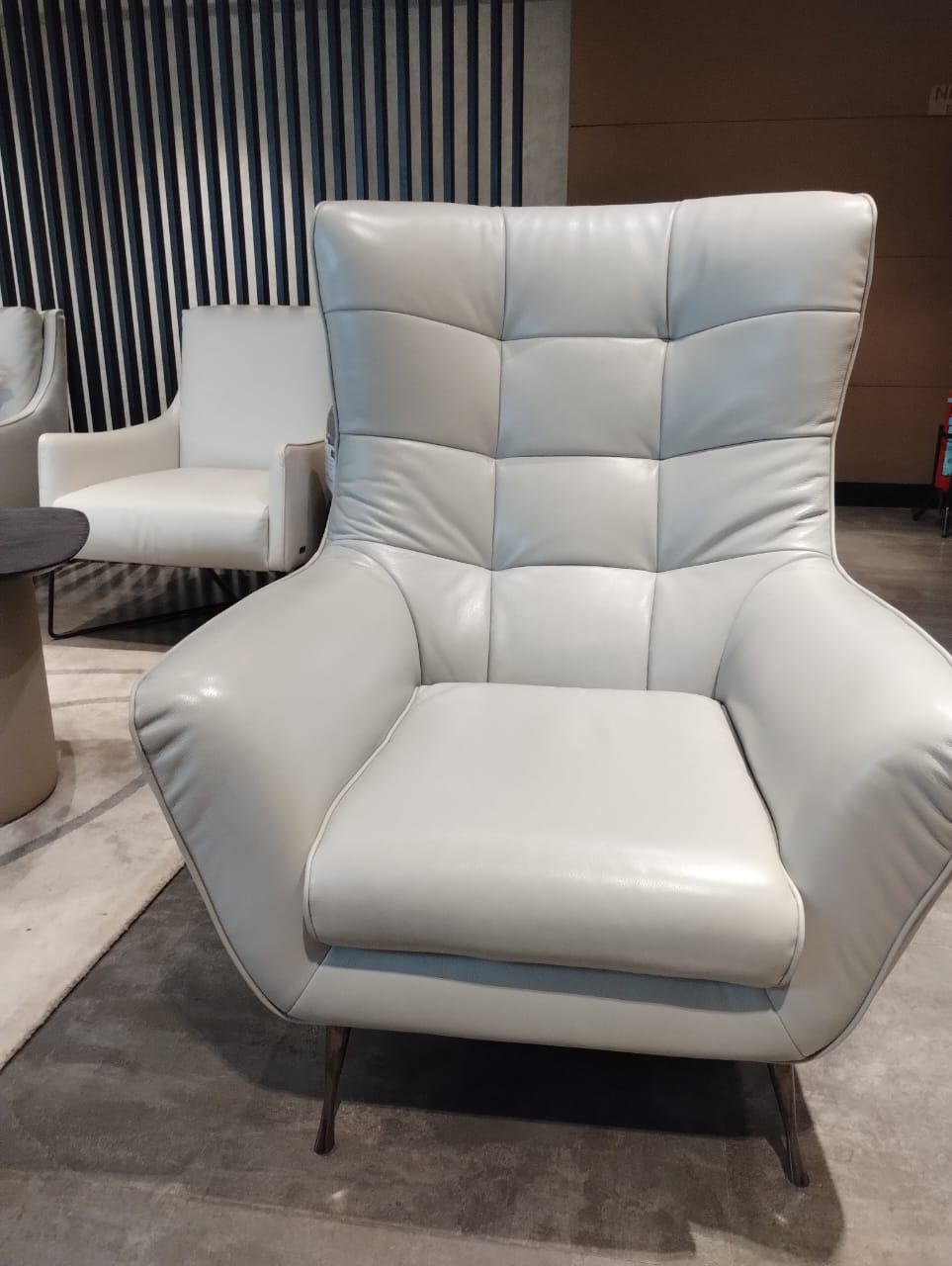 ZY50185(1) - ACCENT CHAIR - STJ