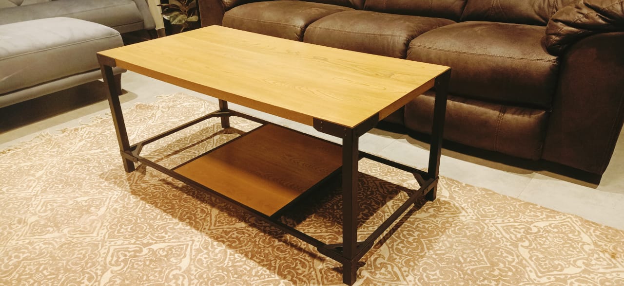 T209-13 - COFFEE TABLE - OUTLET