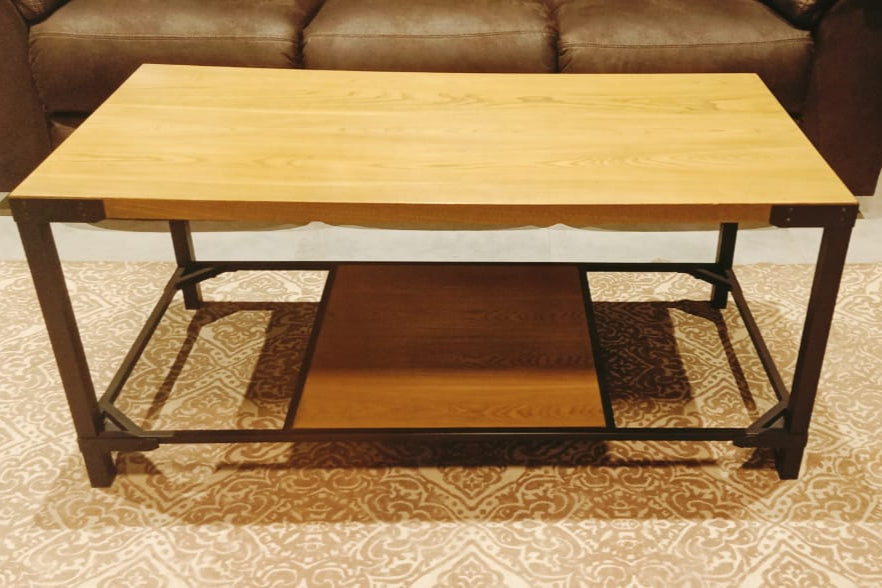 T209-13 - COFFEE TABLE - OUTLET