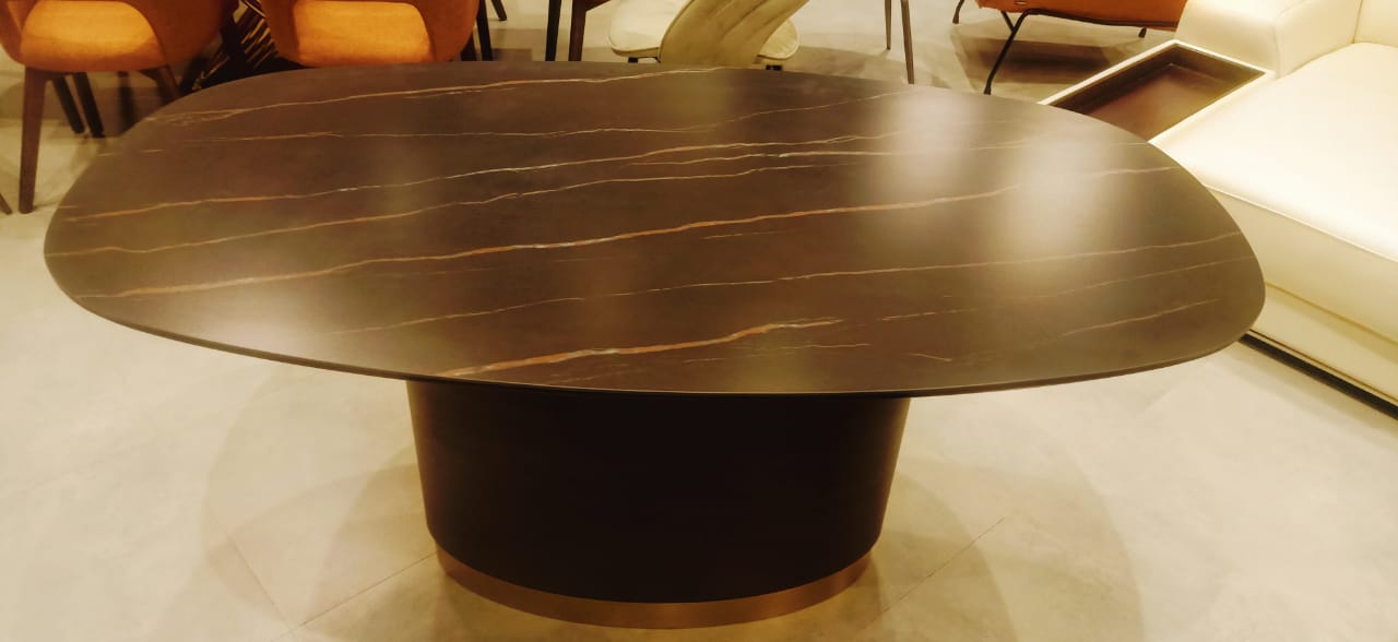 D5800-55B+55T - DINING TABLE - OUTLET