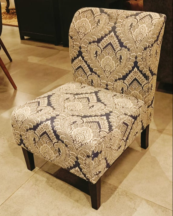 5330360 - ACCENT CHAIR - OUTLET