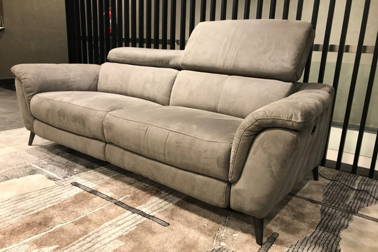RS-12627 - 2.5-SEATER RECLINER(ELECTRIC) - MUM