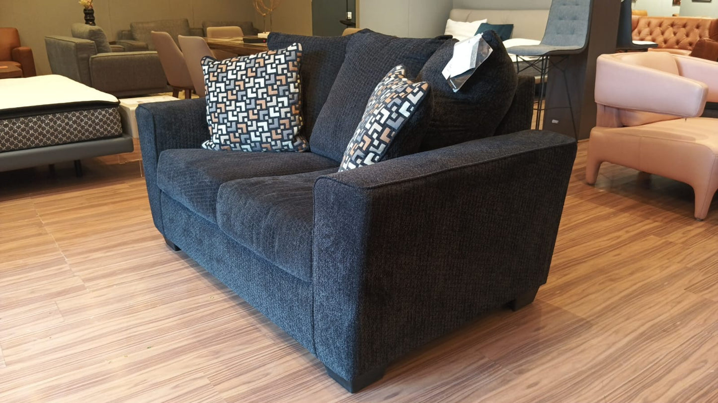 5700235 - 2 SEATER - BWDA