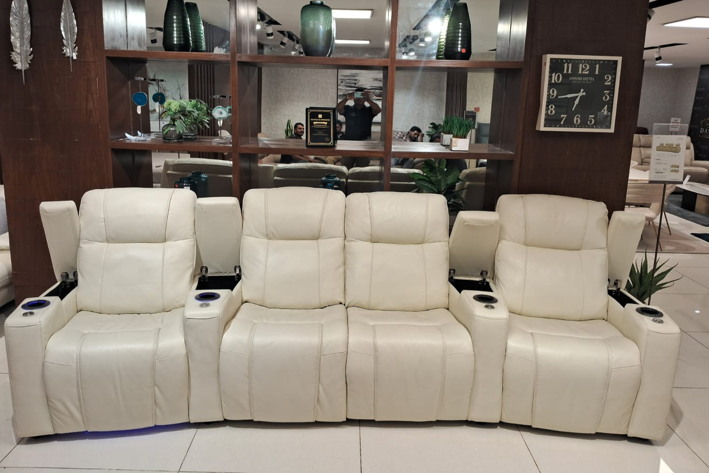 KM.869 - 4 SEATER HOMETHEATRE - BH