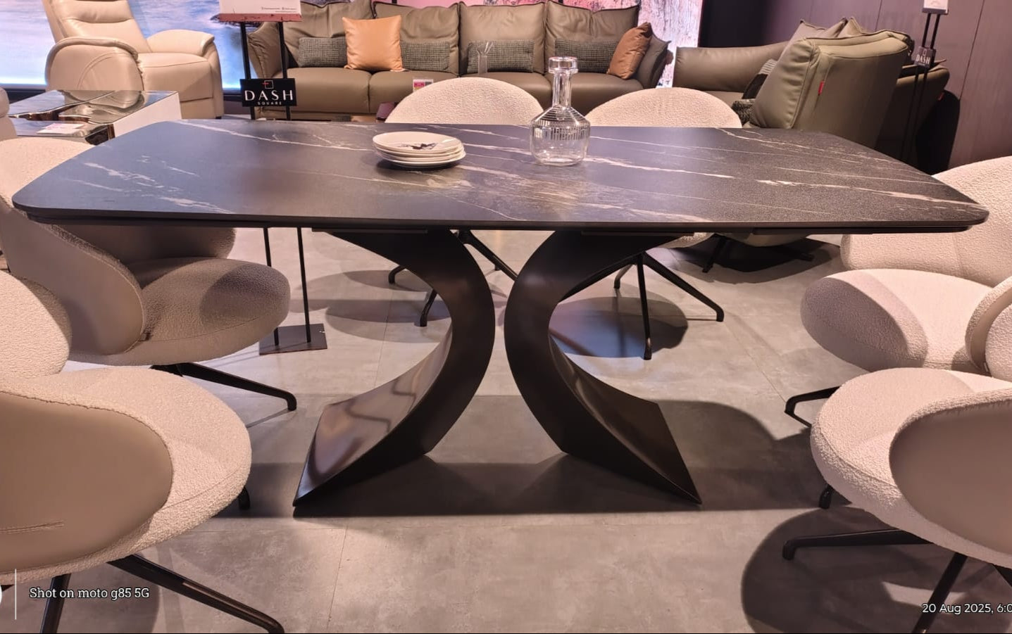 DF 119-6T - DINING TABLE - GB