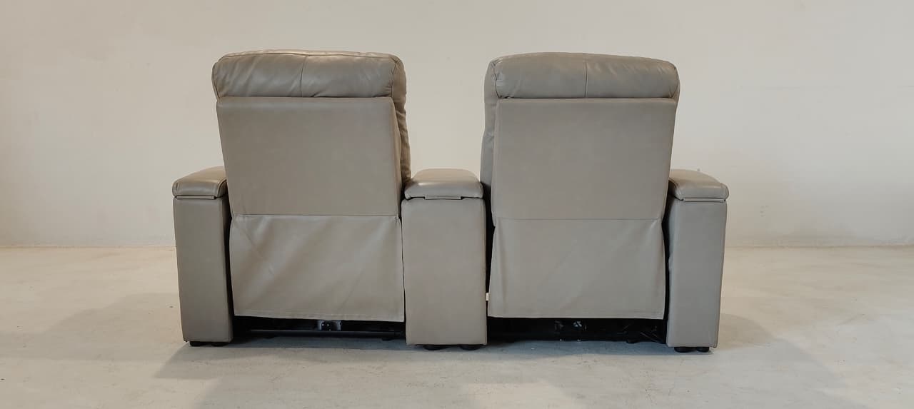 UY111HM - 2 SEATER HOME THEATER - BLR WH