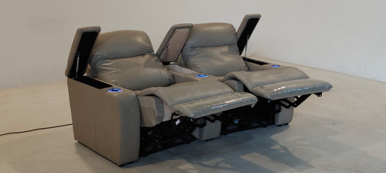 UY111HM - 2 SEATER HOME THEATER - BLR WH
