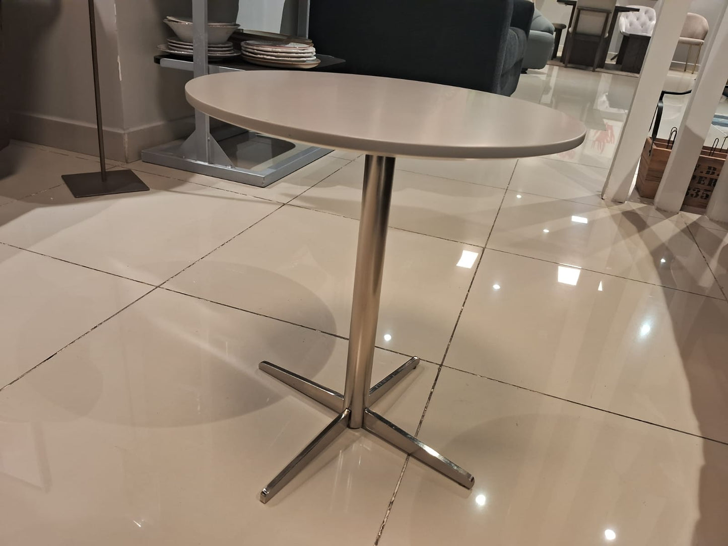 PT1026TB - END TABLE - BH