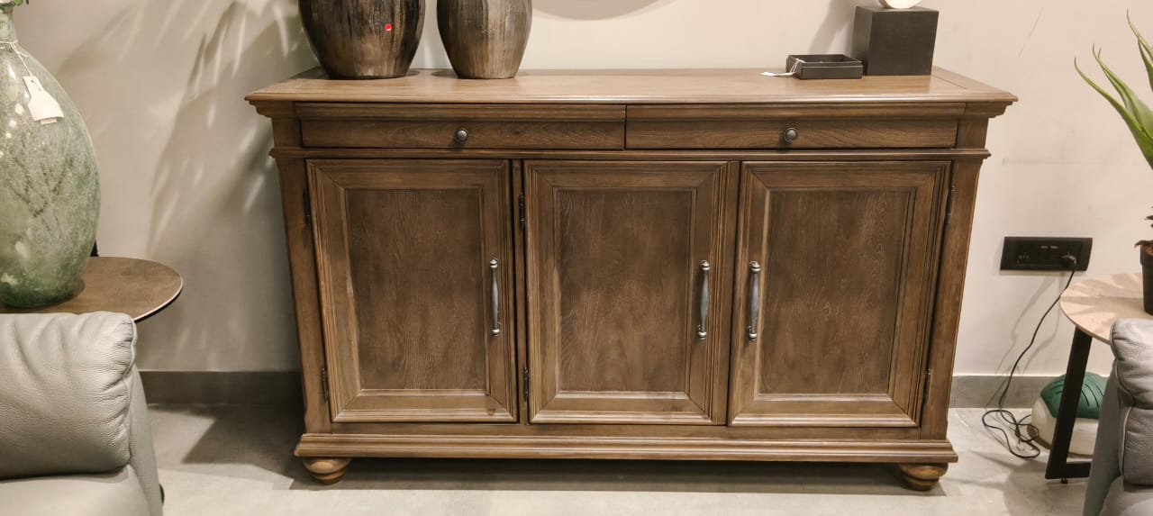 D776-60 - DINING SERVER - OUTLET