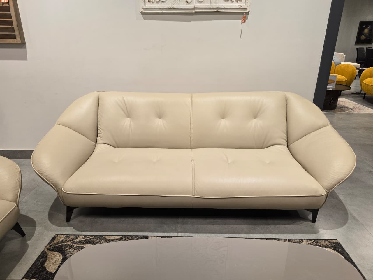 KF.030 - 3+2 SEATER - OUTLET