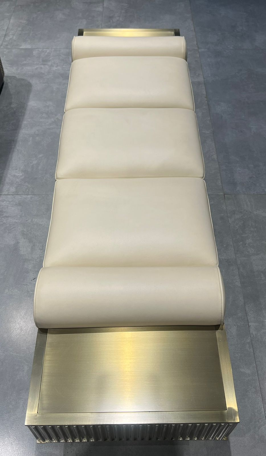 VARCHAS - OTTOMAN - HYD DASH(BESPOKE)