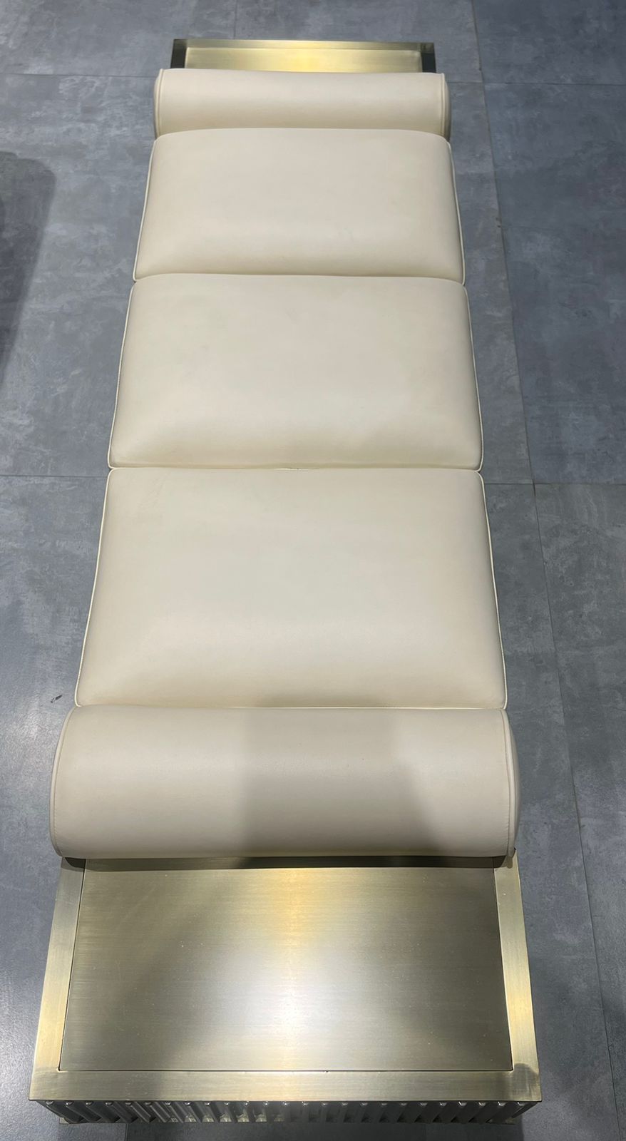 VARCHAS - OTTOMAN - HYD DASH(BESPOKE)