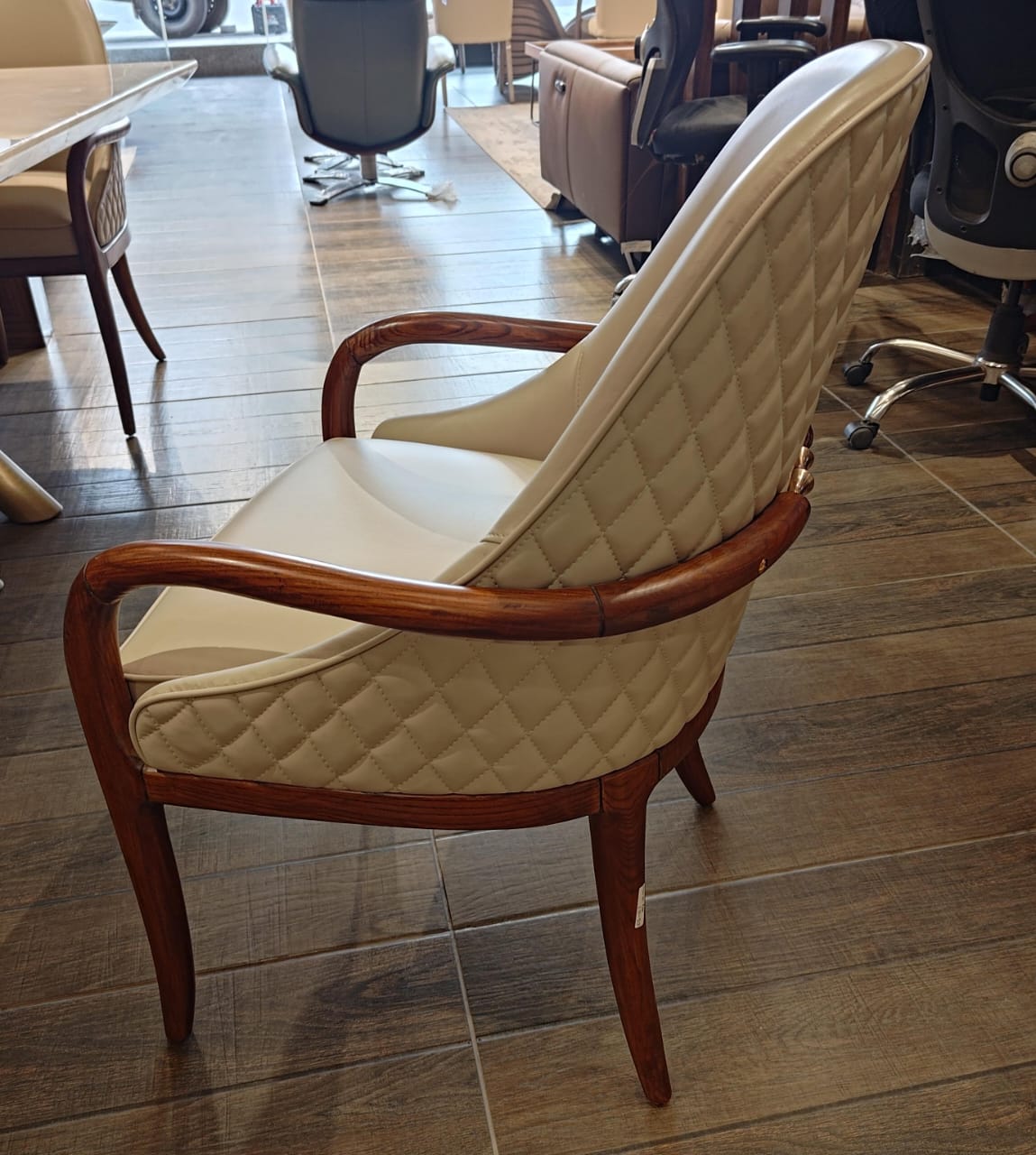 CS-01(8) - DINING CHAIR - BWDD