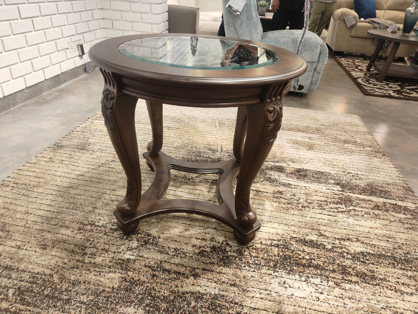 T499-6(1) - SIDE TABLE - BSK