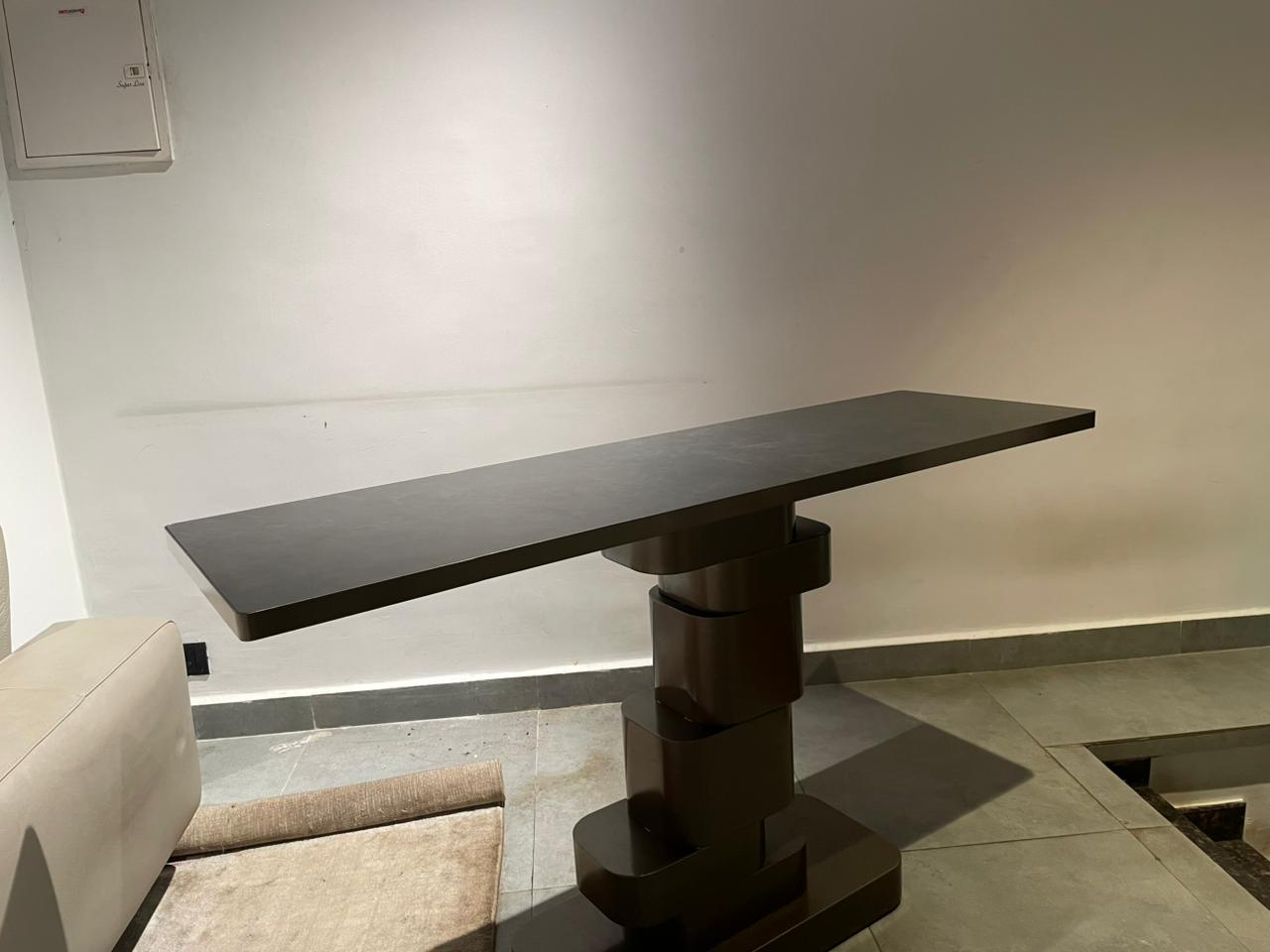 LC-192 - CONSOLE TABLE - WFD