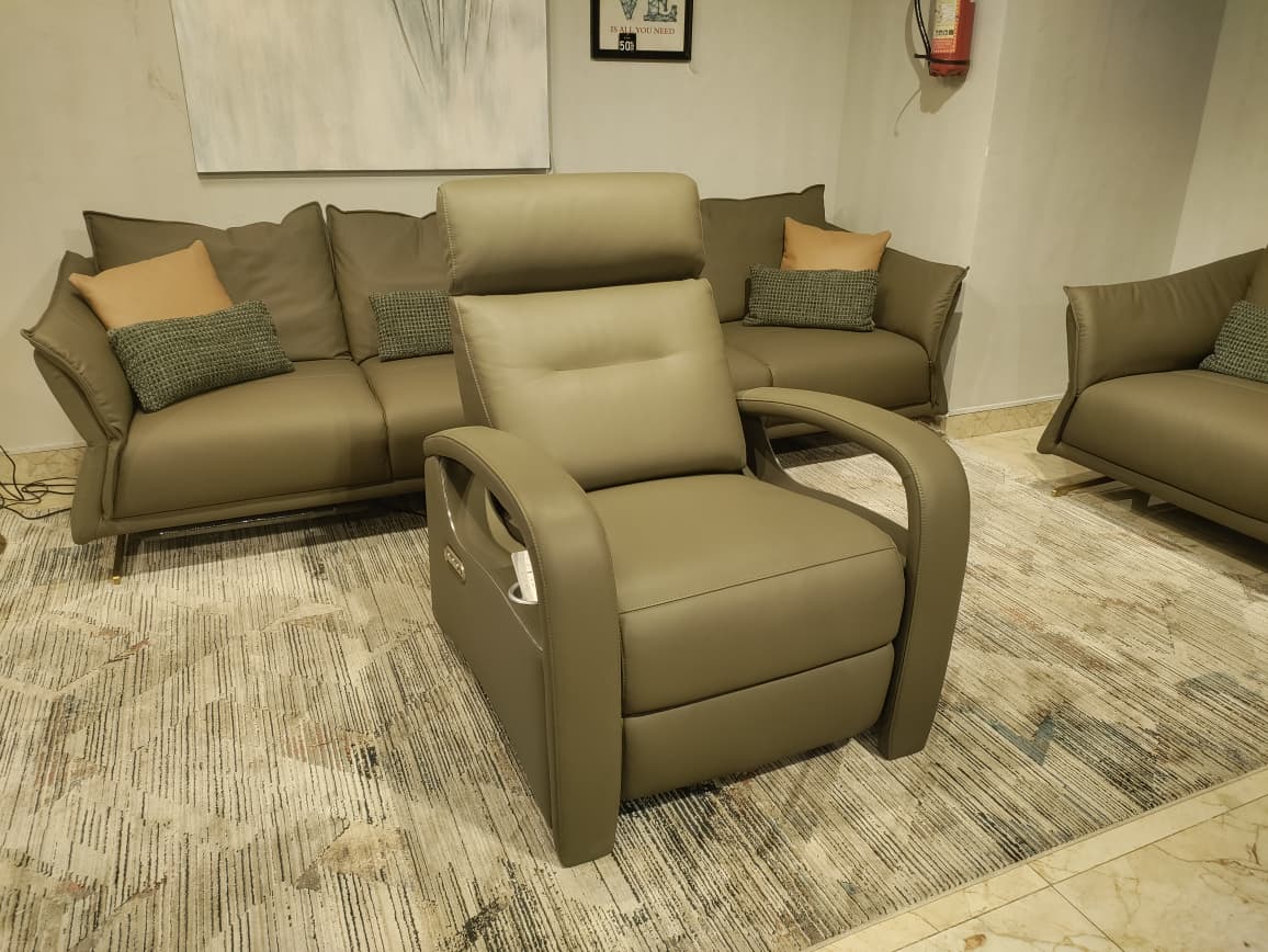 AW2312C - 1 SEATER RECLINER(ELECTRIC) - BSK