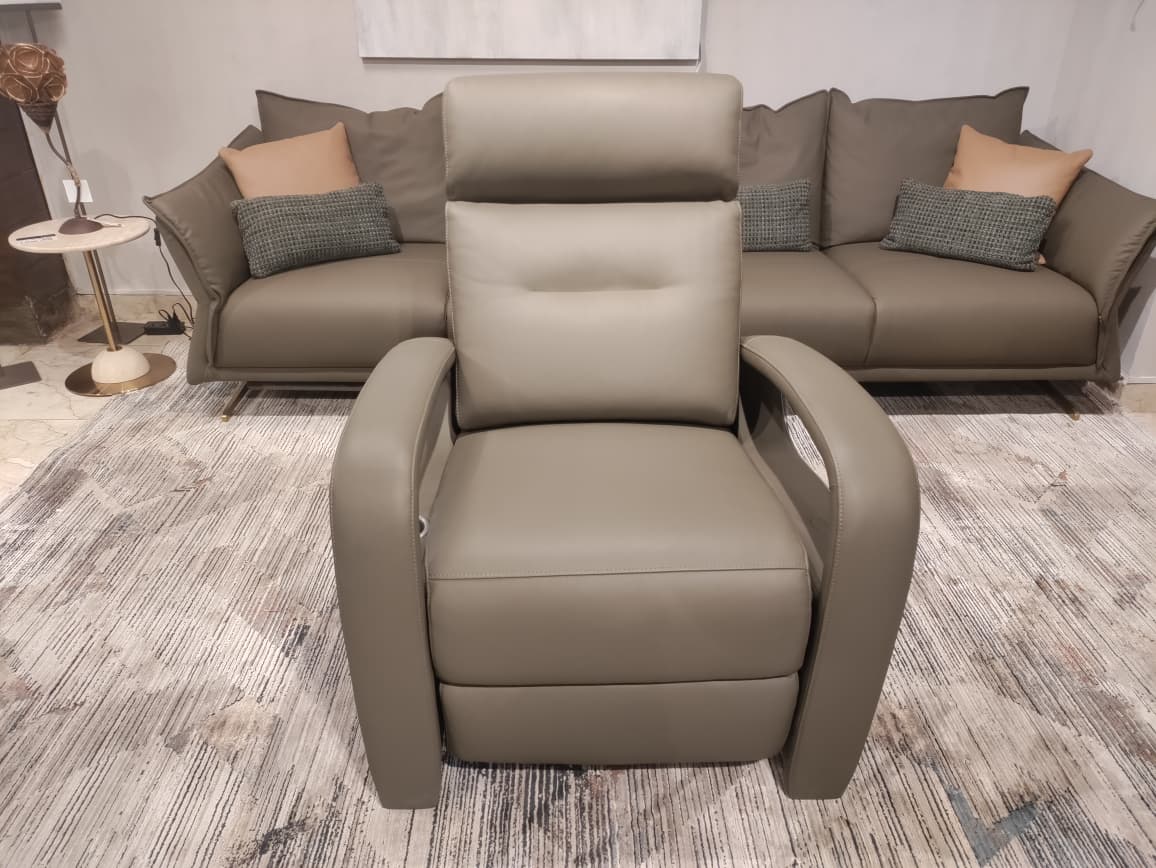 AW2312C - 1 SEATER RECLINER(ELECTRIC) - BSK