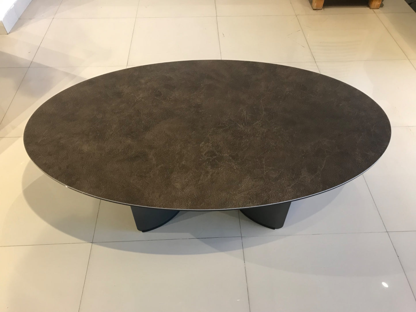 VC9504-C - COFFEE TABLE - BTM