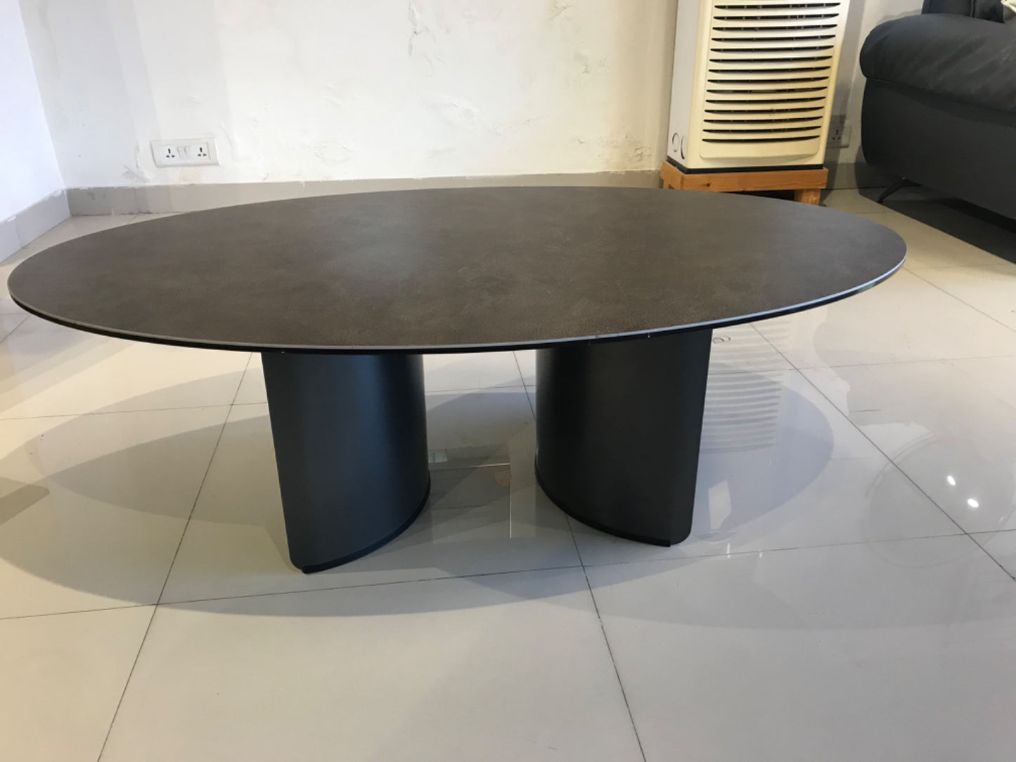VC9504-C - COFFEE TABLE - BTM